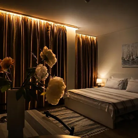 Lovely Cascadas 10 Pools Free Wifi And Apartman Napospart