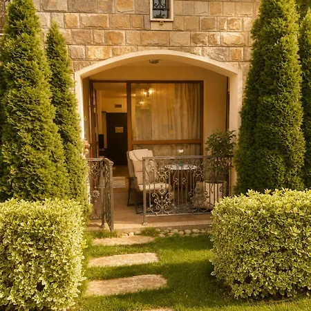 Lovely Cascadas 10 Pools Free Wifi And Apartman Napospart